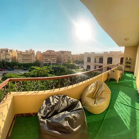 3Bd Apartment In A Family House With Garden View-2